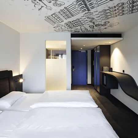 V8 Hotel Koeln At Motorworld-2
